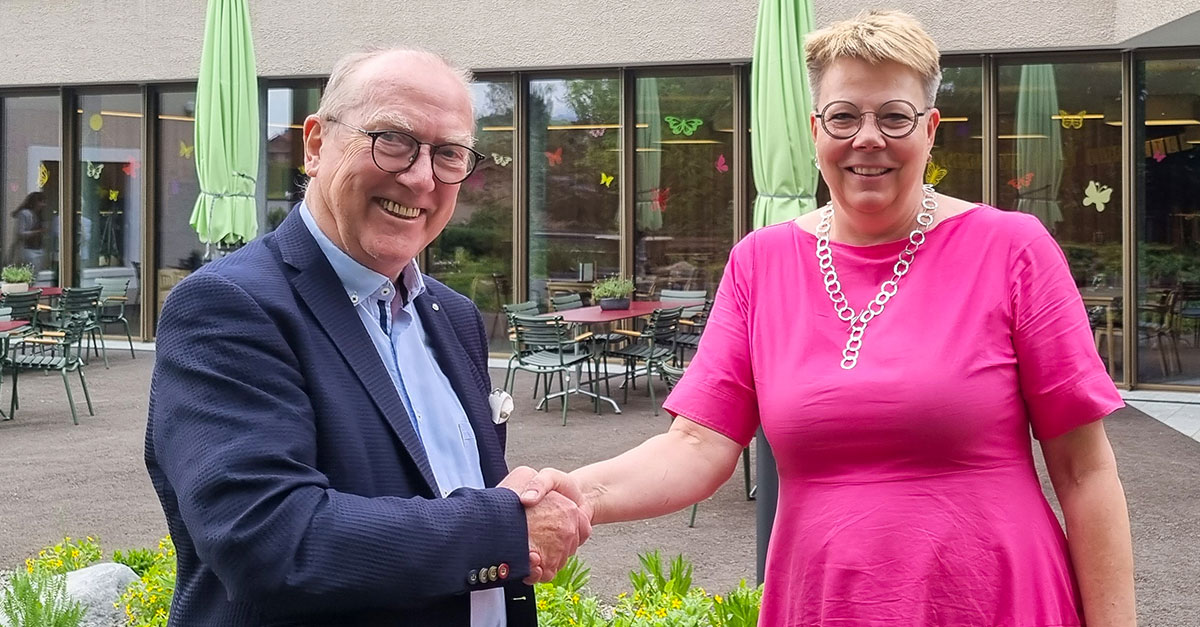 Übergabe von Jürg Brändli an Alice Rufer Hohl